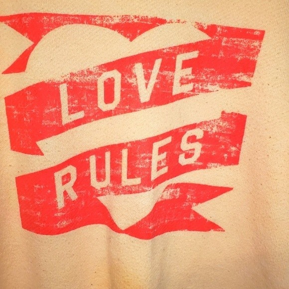 Victoria's Secret Peach Women's "Love Rules" Sweatshirt Size M - Picture 11 of 11